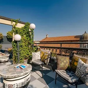 Sant'ambrogio 3*, Milano Italien